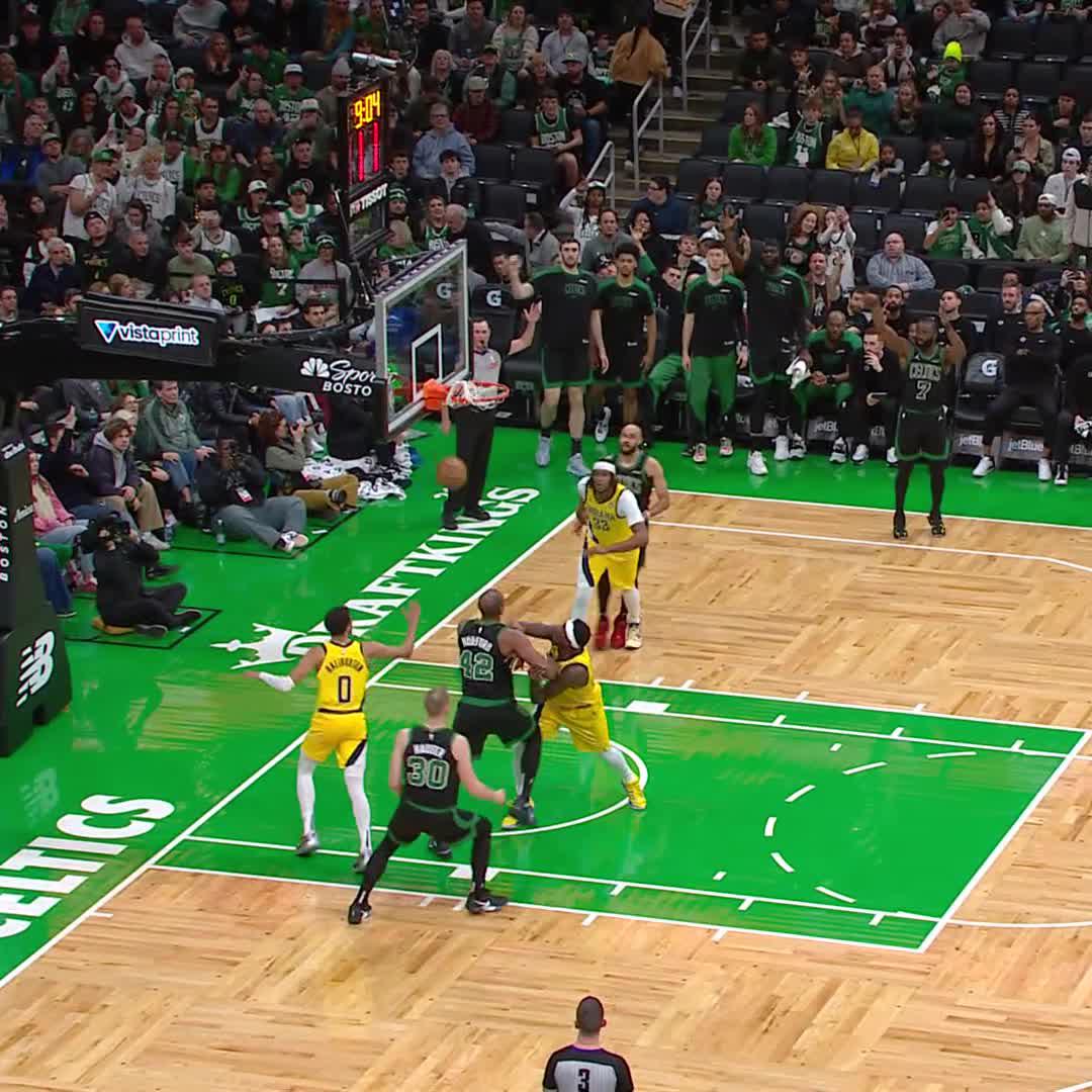 Absolutely beautiful basketball 🤌