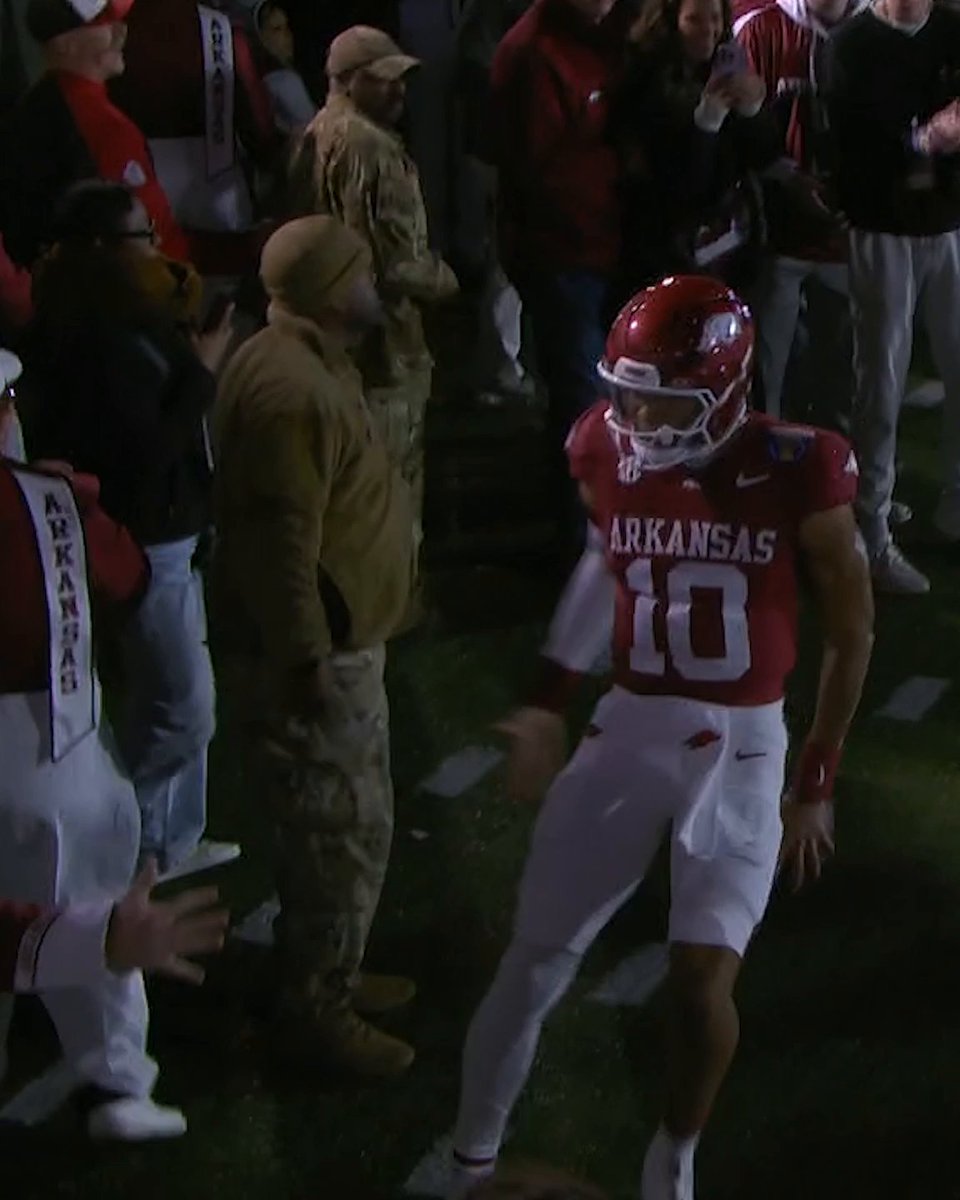 Taylen Green BALLED OUT 🔥 🏈 341 Pass Yds 🏈 81 Rush Yds 🏈 3 Total TD 🏈 Bowl W over Texas Tech Arkansas Razorback Football