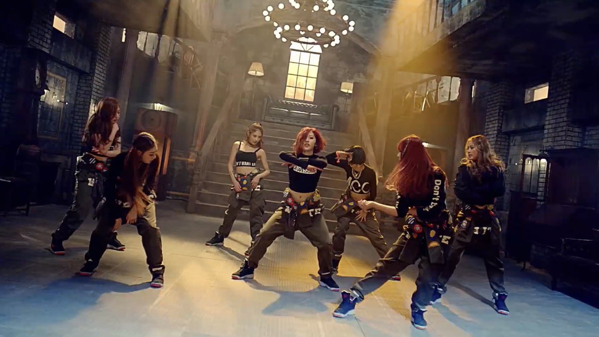 10 years ago today, SONAMOO debuted with their 1st Mini Album ‘Deja Vu’ with the title track of the same name