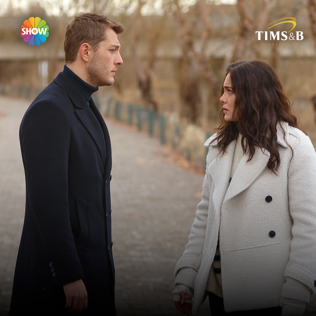 Cihan her şey için çok pişman… ❤️🩹 #SiyahKalp yeni bölümüyle perşembe 20.00’de @showtv’de 🖤 @timsandb