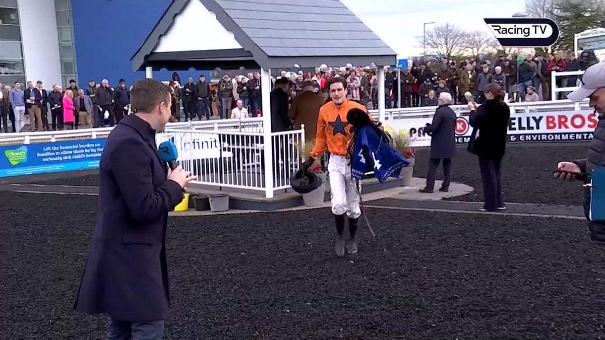 🗣️ "He's a massive horse." Danny Mullins partnered Final Demand to victory at Limerick Races this afternoon & spoke to Fran Berry about the €230,000 purchase 👇🏻
