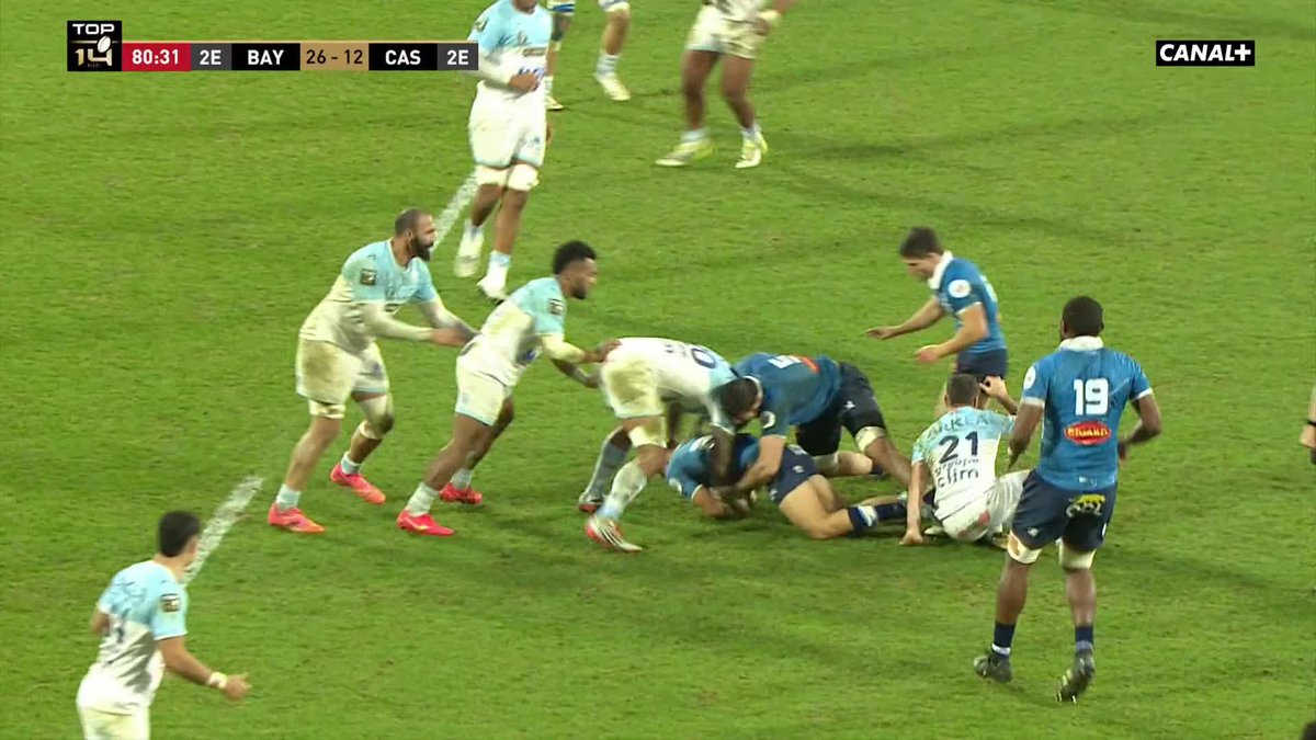 LA FÊTE EST TOTALE À JEAN DAUGER 🎉 Sireli Maqala inscrit son 10ème essai de la saison pour valider le succès de l'Aviron Bayonnais ✅ #ABCO | #TOP14