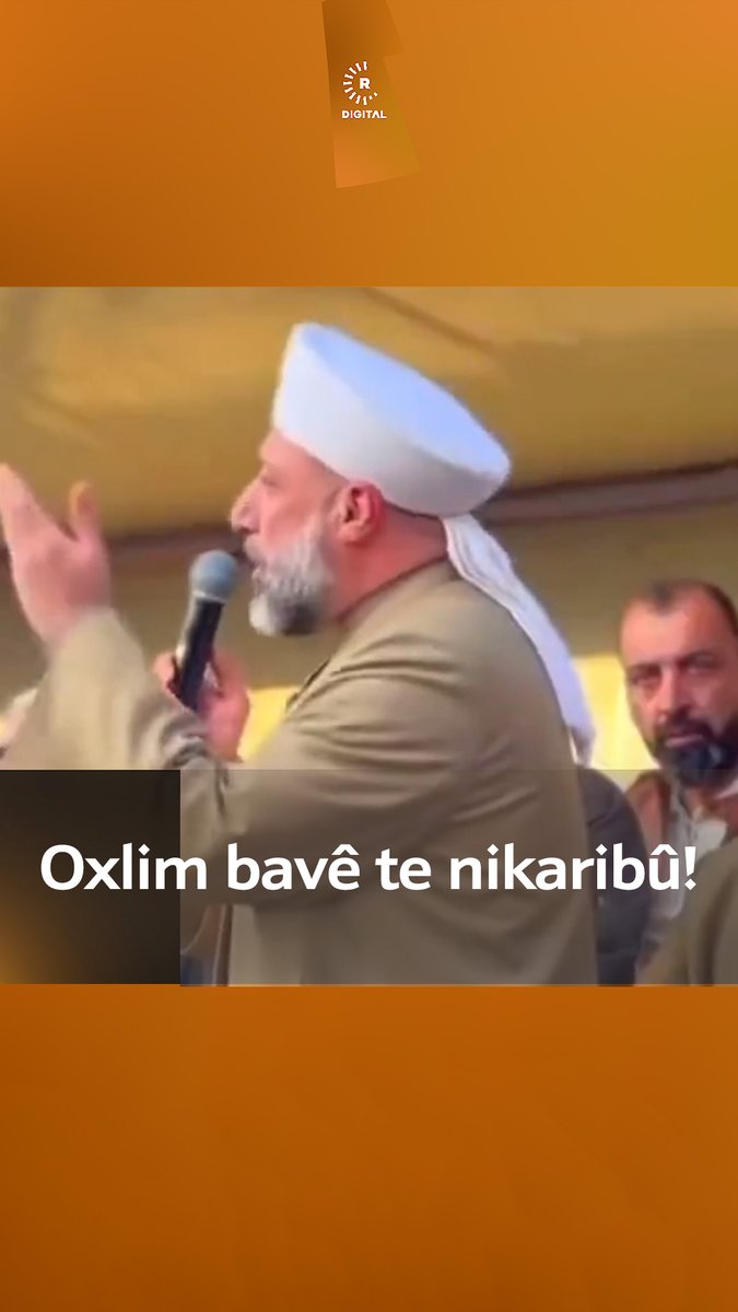 Şêx Murşid Xeznewî: Oxlim bavê te nikaribû! Kesayetiyê olî yê navdar ê Rojavayê Kurdistanê Şêx Murşid Xeznewî li bajarê Tirbespiyê li çalakiya ji bo şermezarkirina êrişên çekdaran axivî