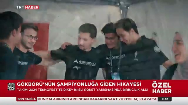 "Tenis masası tezgahımızdı. Tornavidamız dahi yoktu..." TEKNOFEST'te altın madalya kazanan Gökbörü Havacılık ve Uzay Takımı'nın şimdi kendi atölyesi var. Genç mühendisler, şampiyonluğa giden zorlu yolculuğu TRT Haber'e anlattı.