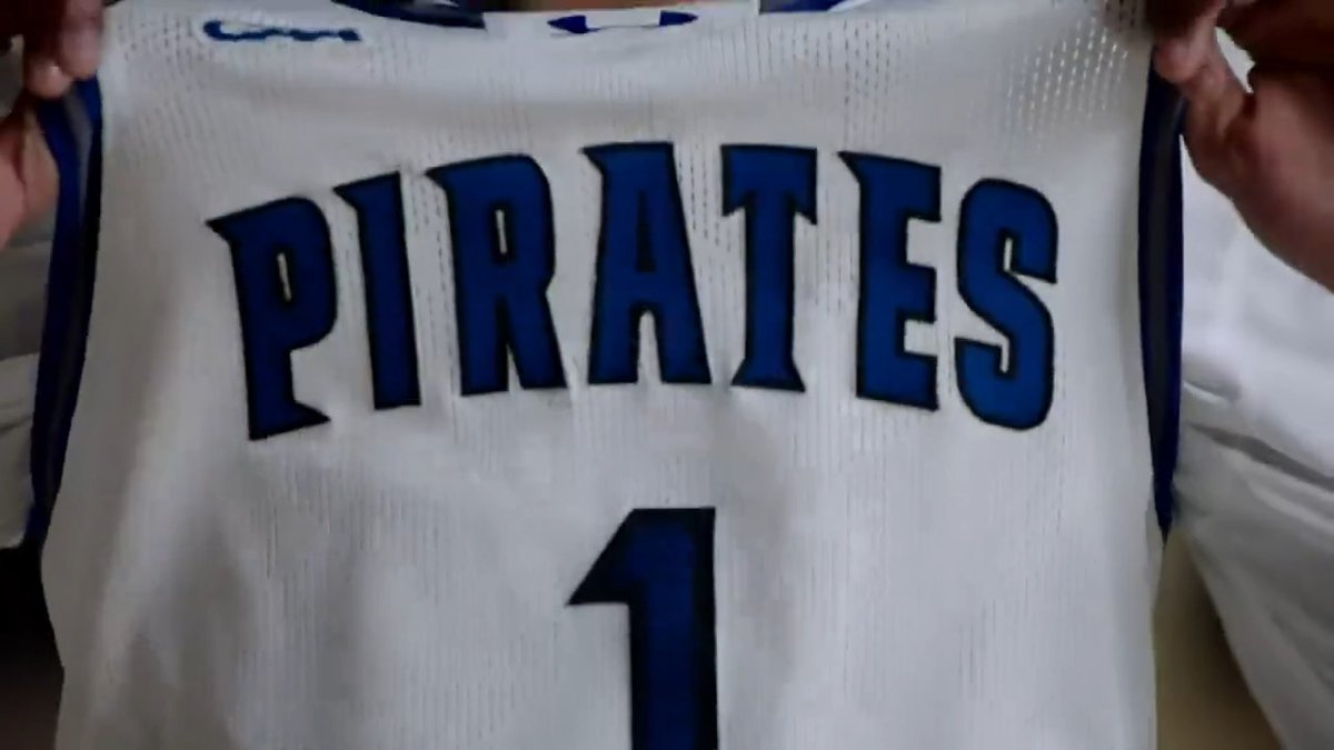 The Battle of the Real HU: mon꿍 vs. Hampton Pirates Men’s Basketball