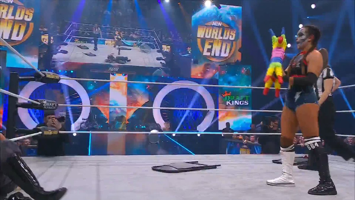 That's not candy in that piñata! Order #AEWWorldsEnd LIVE on PPV @MariahMayX | @ThunderRosa22