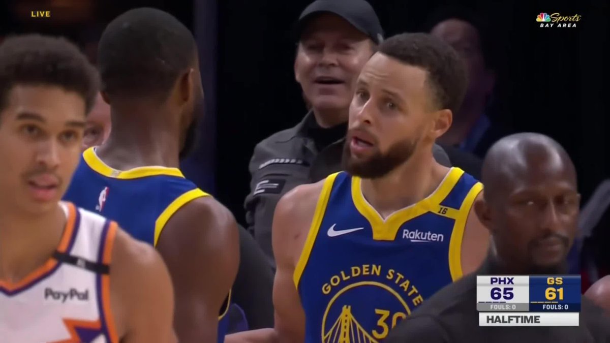 STEPH TO BEAT THE HALFTIME BUZZER 😱 #SCtop10