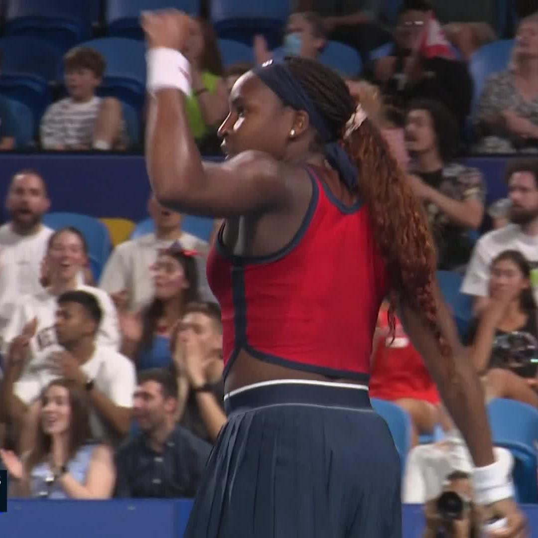 We see it but we don't believe it 🤯 Coco Gauff | #UnitedCup