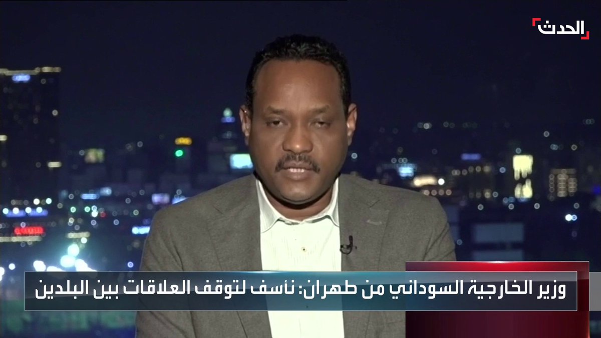 مافي زول شجاع شعبو مستباح وما بجيب سيرة الطرف الرئيس الممول كل الاستباحة دي، ولو من باب الحياد ساي لو ما كان محايد ممكون. بل شوف انتقاد التأشير على دور الإمارات برمية مستضيفة سودانيين، مع إنو بتكلم عن إيران بتسلّح الجيش السوداني عادي. هو إيران دي ما دولة؟