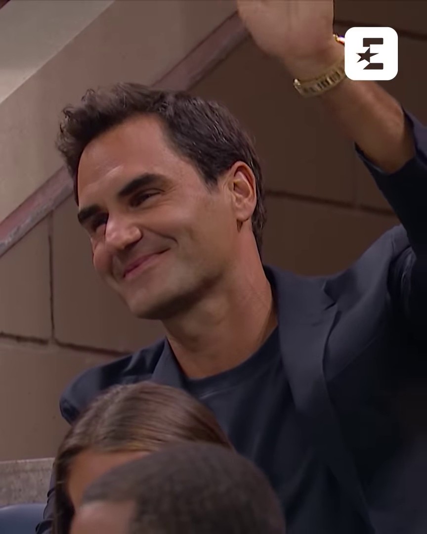 All rise for the GOAT ๐ Just listen to the noise for Roger Federer at the US Open ๐