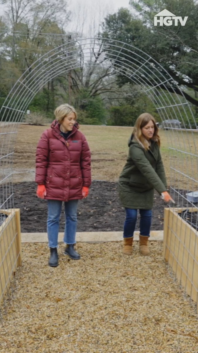 #HGTVHomeTown returns tonight at 8|7c!! 🌿👍 Stream next day on hbo max fka!