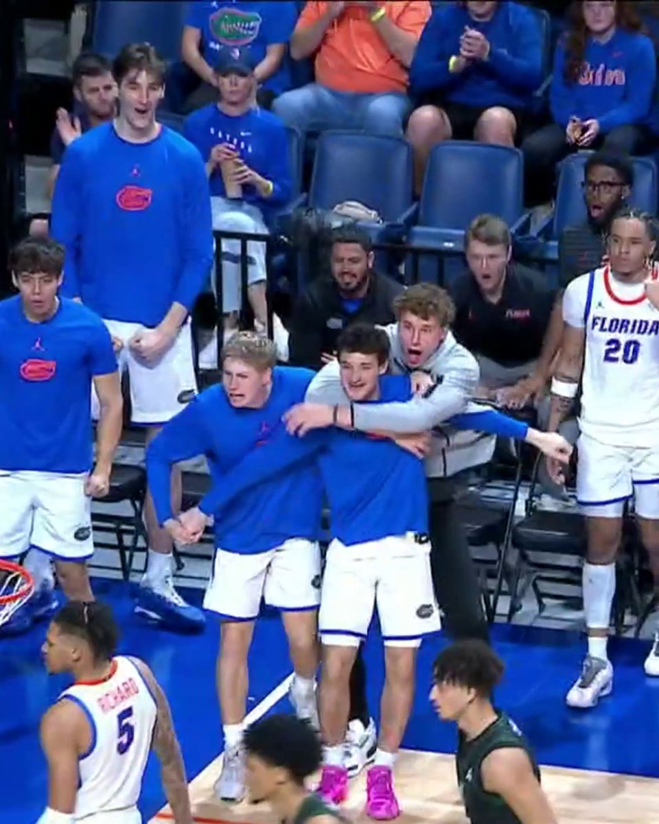 WILL RICHARD GOT ANOTHER POSTER 🤯 Florida Gators Men’s Basketball