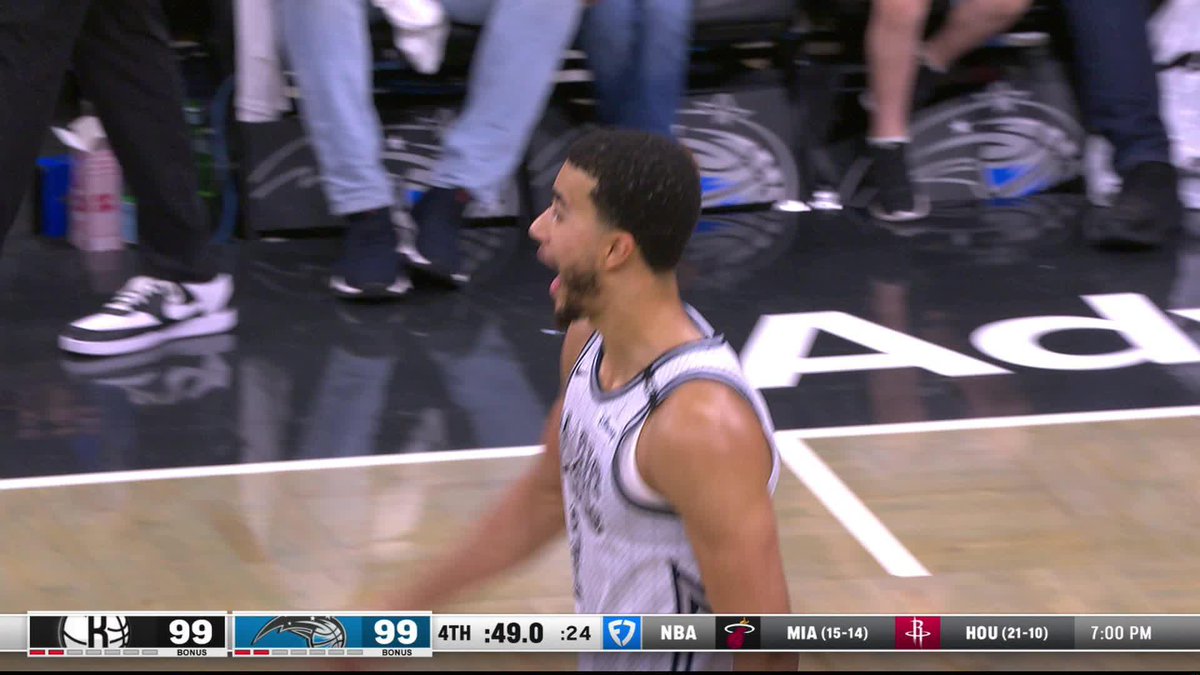 ORLANDO STORMS BACK ON A 19-2 RUN TO TIE IT UP 😱