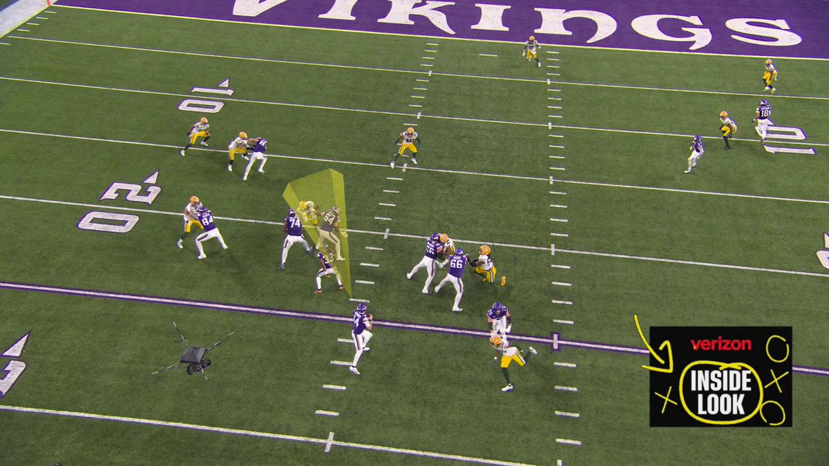 "When he puts his eyes to the left, he's telling that whole defense 'hey look where I'm throwing,' but he already knew where he was throwing. He was throwing to the right." Tom Brady breaks down Sam Darnold's last touchdown throw to Jordan Addison 💪