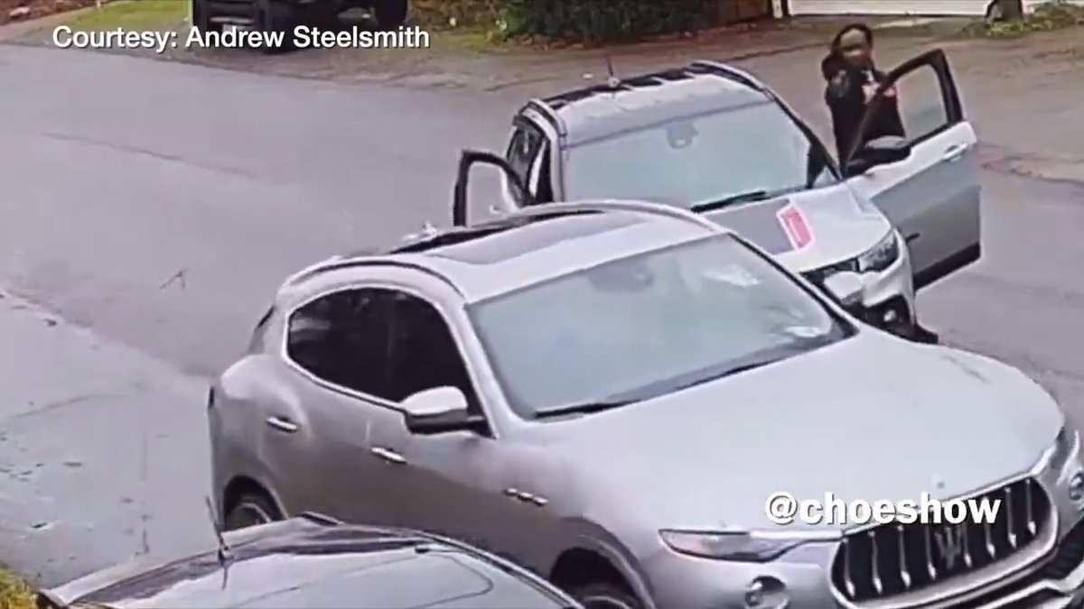 Let's check in on democrat run Seattle and see how it's going. Exactly as expected... 👀 "On Dec. 28 a silver Maserati SUV was shot at Saturday afternoon in the 10200 block of Linden Avenue North in the Greenwood neighborhood. At approximately 12:20 p.m., 911 dispatchers received reports of gunshots in the area. Officers arrived to find more than half a dozen shell casings at the scene. A Police Investigation determined that a silver Maserati had been traveling slowly in the 10200 block when a silver Jeep attempted to block its path. The Maserati driver attempted to maneuver around the Jeep but stopped briefly. The driver of the Jeep exited the vehicle, pointed a handgun at the Maserati, and fired several shots at the driver’s side. The Maserati then fled southbound, with the suspect re-entering the Jeep and following the victim’s vehicle. The suspect is described as a Black male in his 20s with shoulder-length locks, wearing a black hoodie. No injuries were reported" #CityLife #urban #seattle #democrats #decay #decline #democrat #crime #accuracy #missed