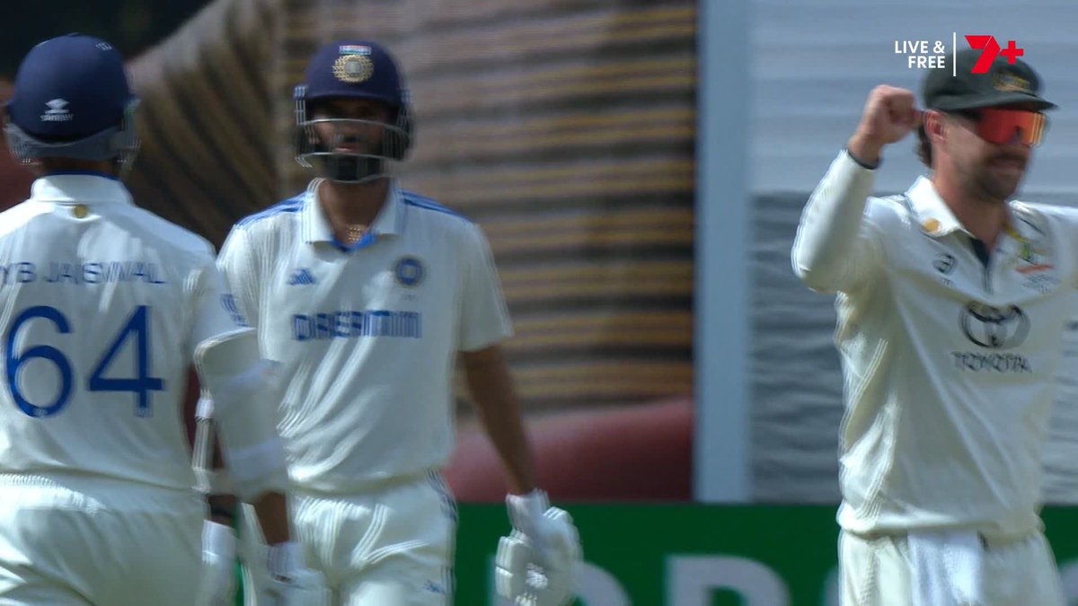 Australia is doing anything to win this game. Jaiswal – no Snicko, but the umpire overturns the decision based on a naked-eye call. Akashdeep – there’s a clear Snicko, but the umpire still overturns the decision.