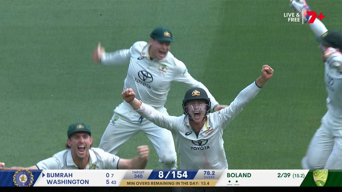 WHAT A CATCH BY SMITH 🐐