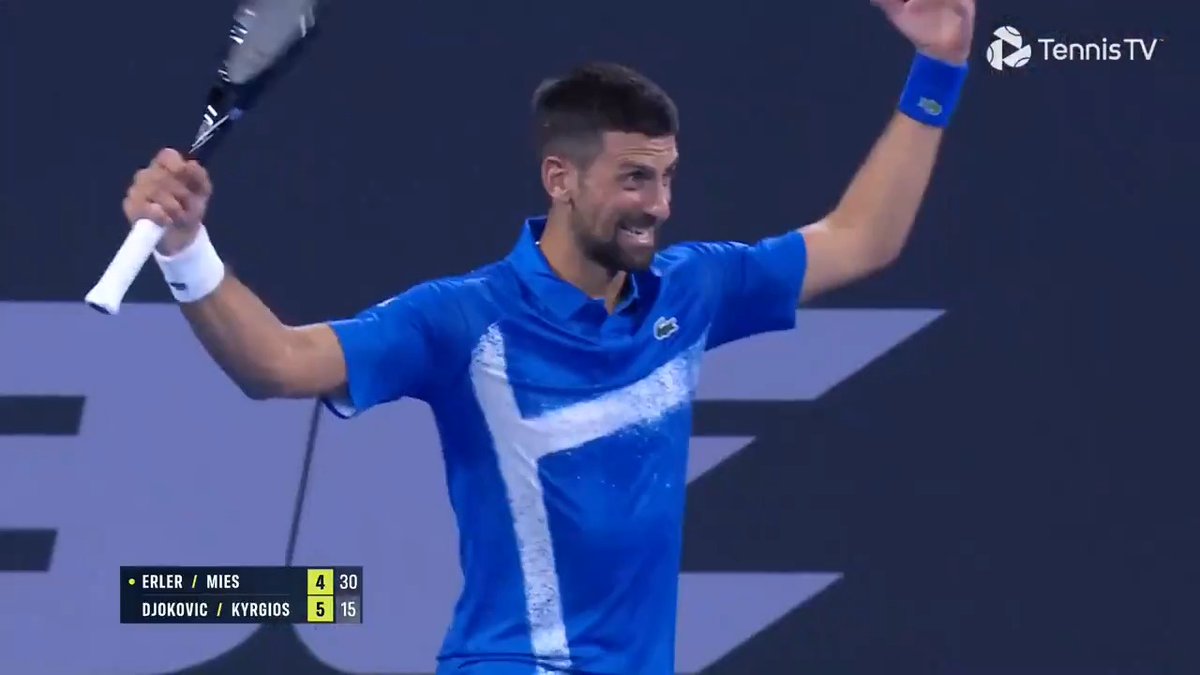 Welcome to the Novak Djokovic show 🤩 @brisbanetennis | #BrisbaneTennis