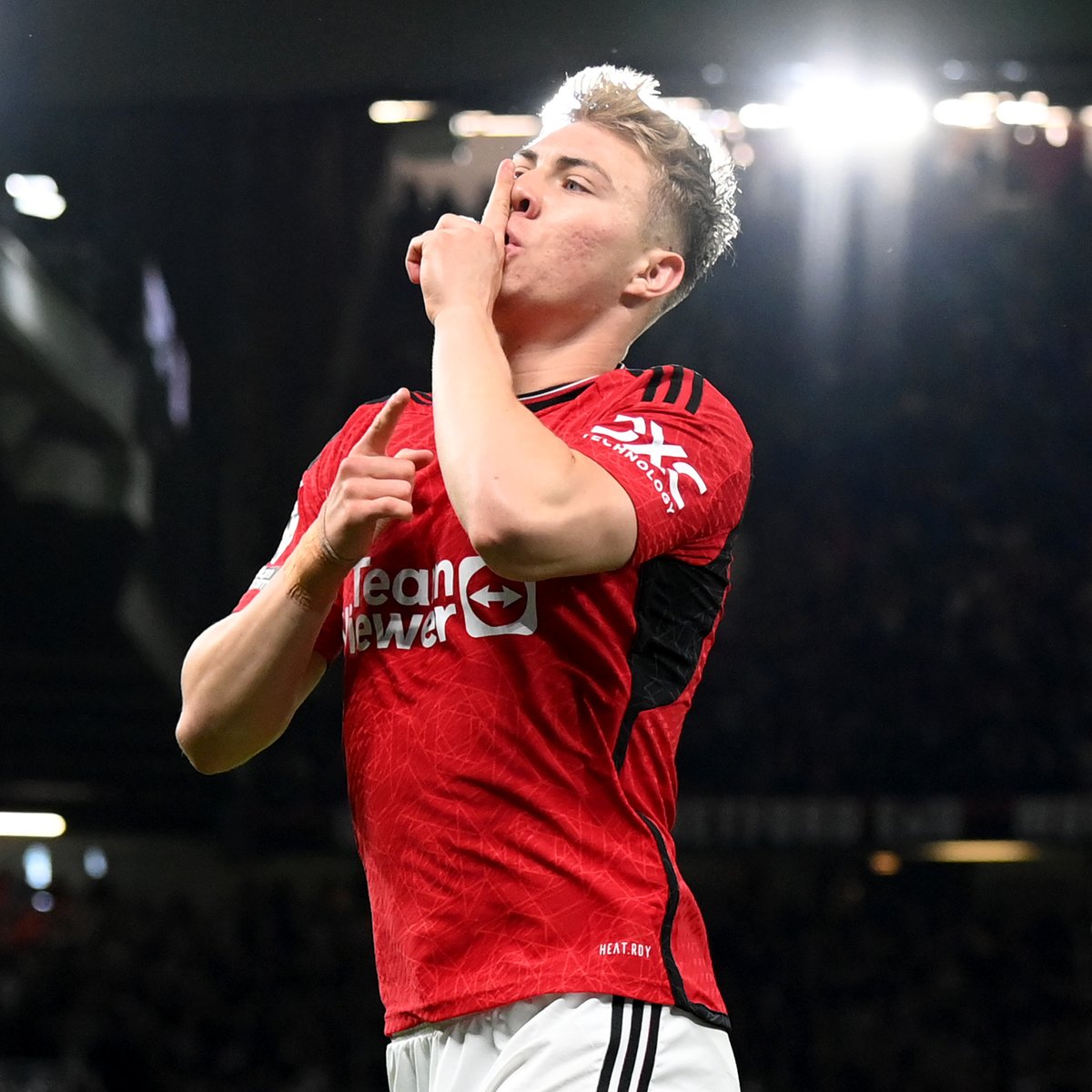⚽️ Mainoo 31’ ⚽️ Amad 57’ ⚽️ Hojlund 84’ Three goals meant three points last time we faced the Magpies 👊 #MUFC || #PL