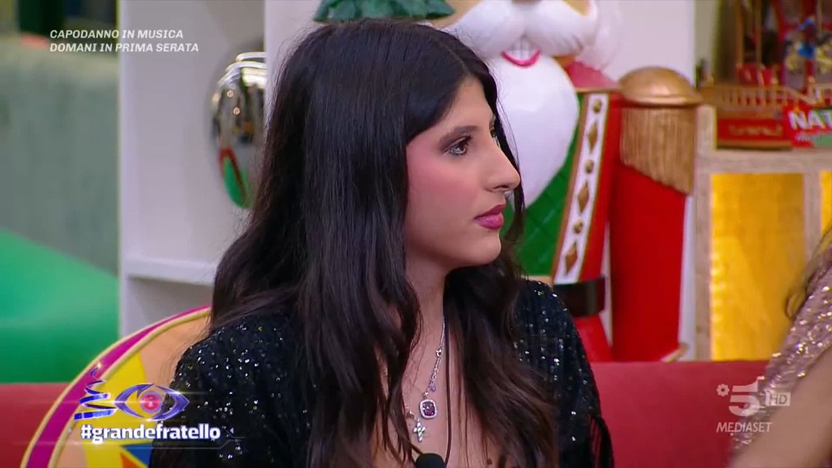 Il faccia a faccia continua e un punto d'incontro tra Le Monsè e la Casa sembra sempre più lontano 🔥 #GrandeFratello