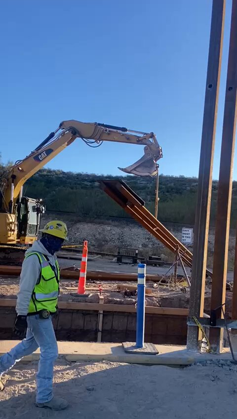 📍Val Verde County Operation Lone Star constructs MORE border wall to deter and repel illegal entry into our state and nation.