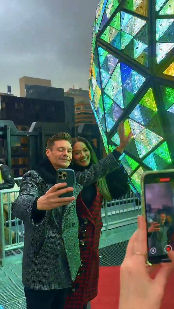 Testing.. testing.. 123! The ball is lit up and ready to GO for tomorrow 🪩 #RockinEve