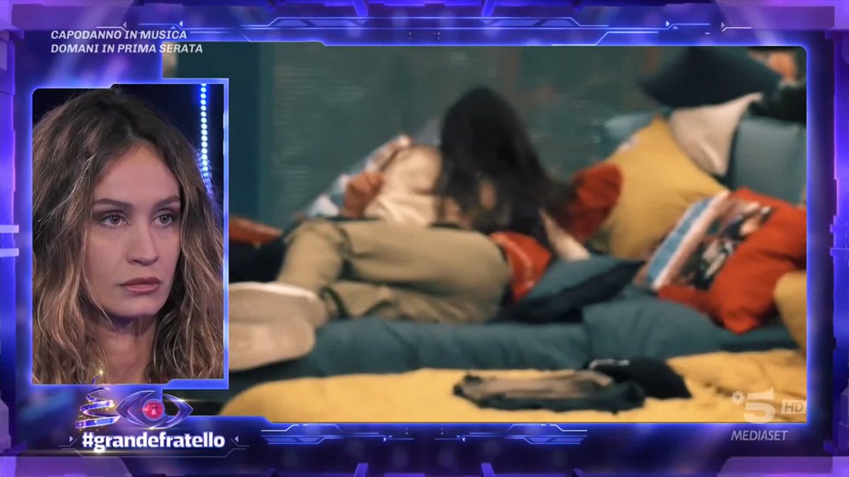 La reacción de helena viendo el beso de zeudi con alfonso 😬 #zelena