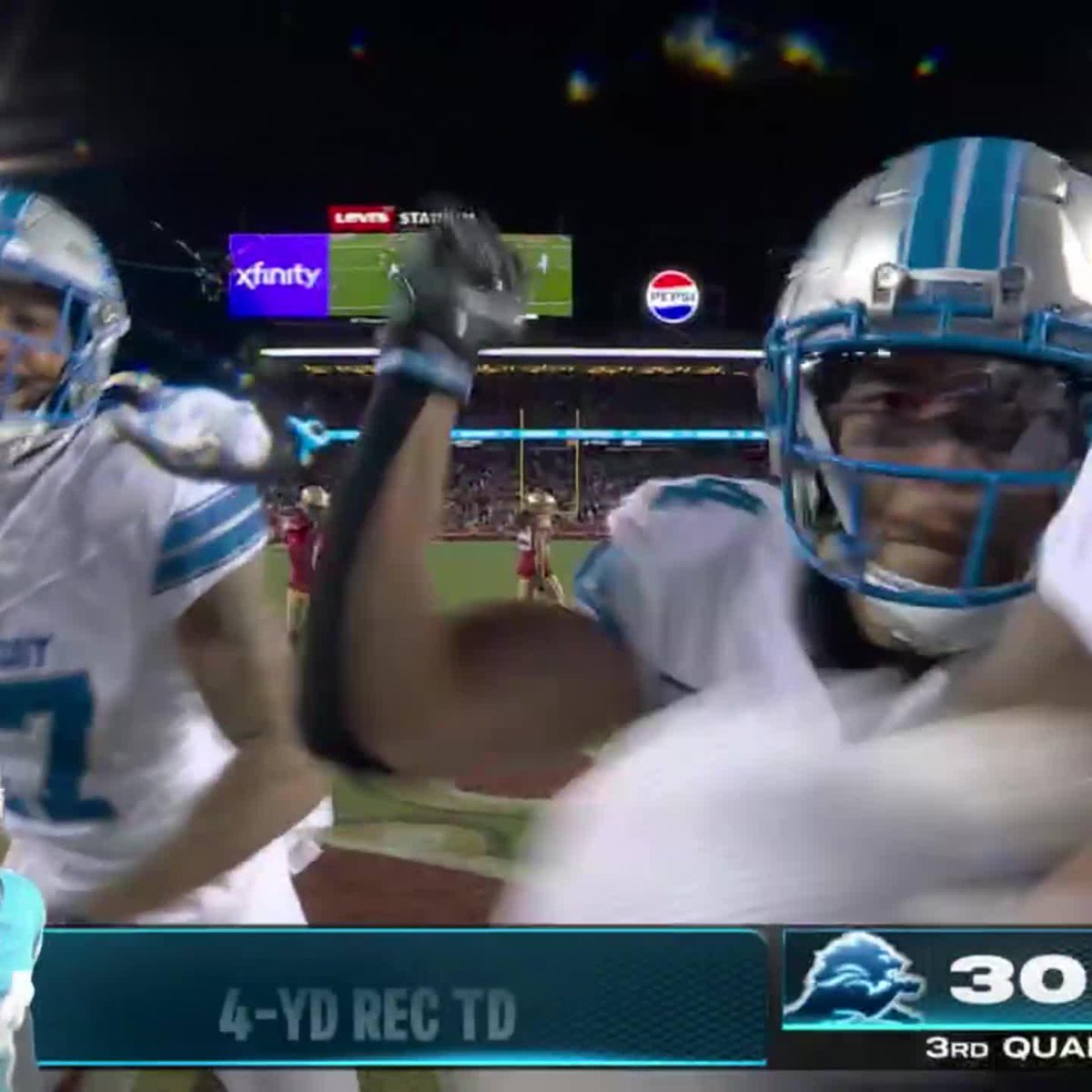 Lions take their first lead of the game with the TD on fourth down 🔥 Amon-Ra's celly 😂