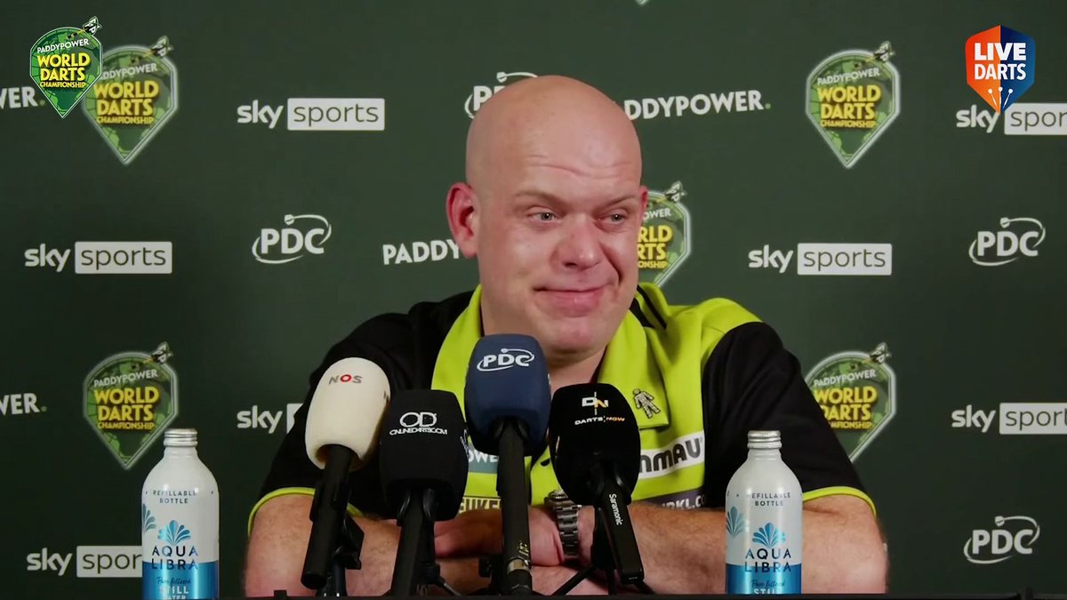 "Every year at the Worlds he talks so much nonsense, no one takes him seriously" 🎯 Michael van Gerwen hits back at Peter Wright describing Callan Rydz as the favourite 💬