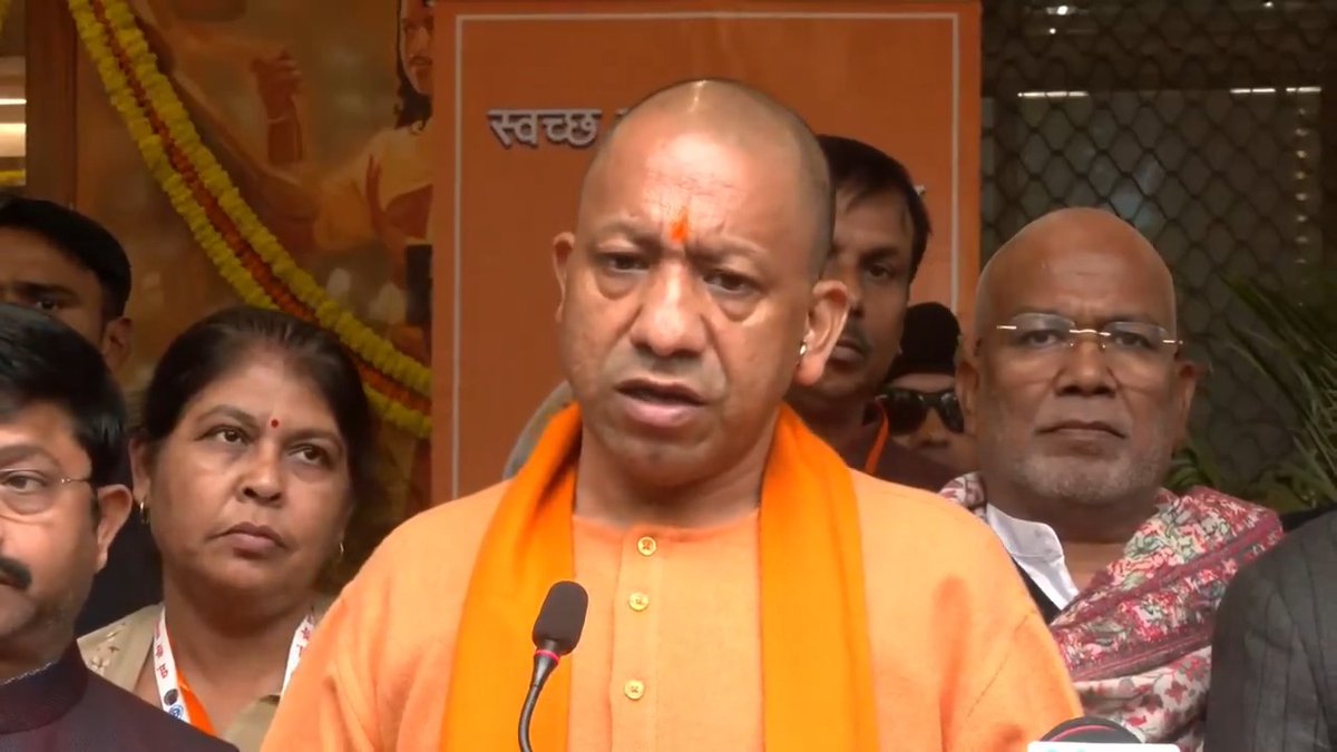 देश और दुनिया महाकुम्भ-2025, प्रयागराज में आने के लिए उत्सुक है...