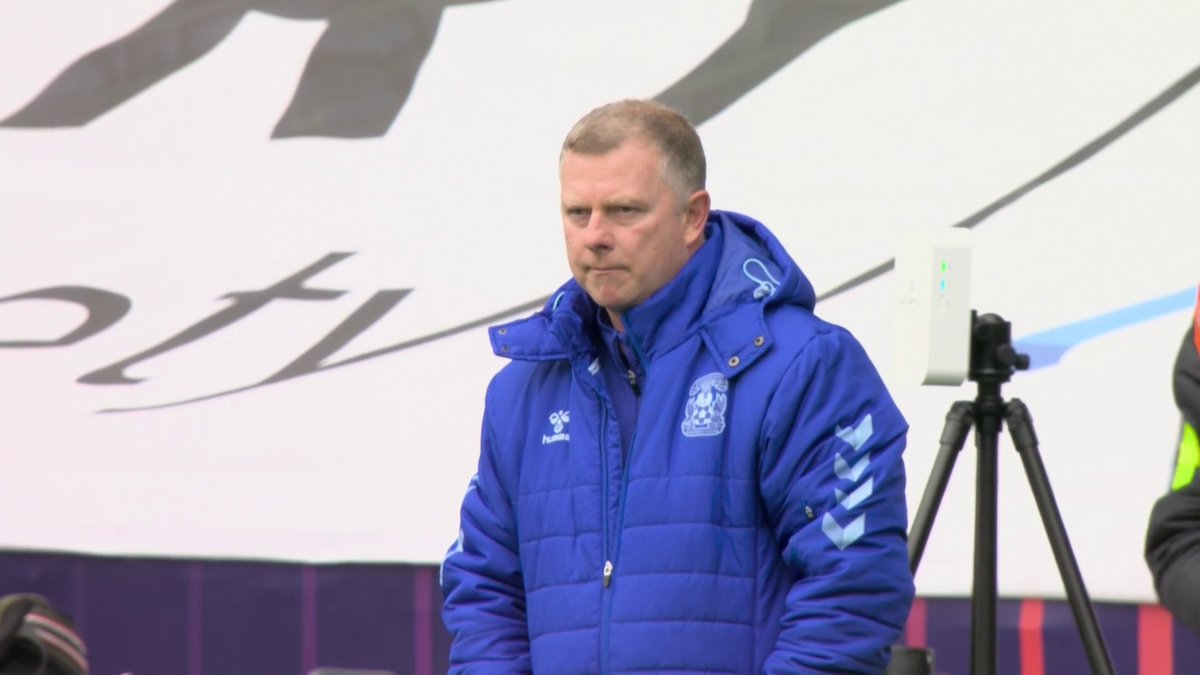 Stoke have verbally agreed a deal with Mark Robins to become their new head coach 🔴⚪