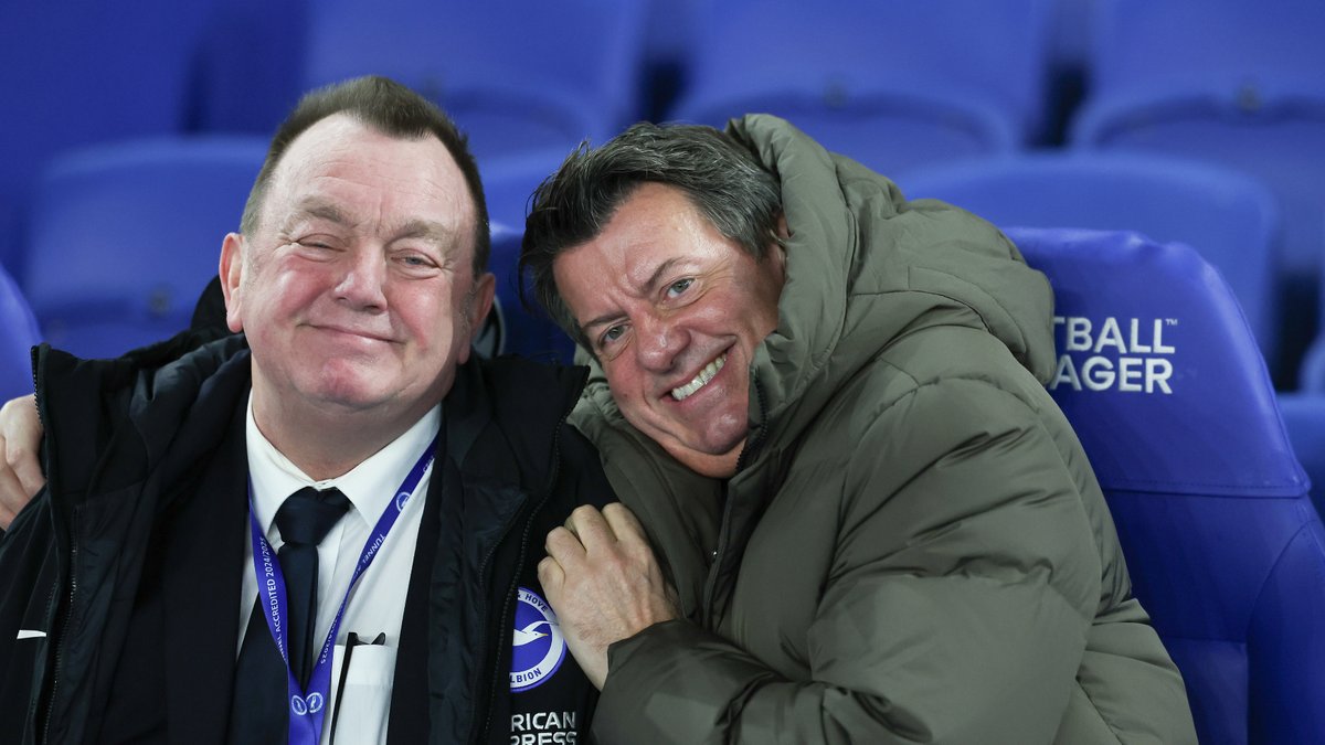 As another year comes to an end, so does an Albion legend's career at the club. 🥹 Today marked Steve Gibbon's final day as Player Care Lead. Thank you for everything, Gibbo - enjoy your retirement! 💙🤍