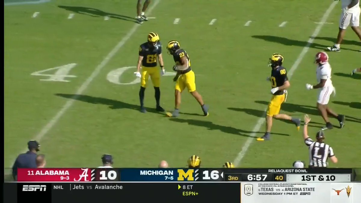 〽️ 23 CAR 〽️ 100 YDS Relive freshman RB Jordan Marshall's breakout ReliaQuest Bowl 𝘗𝘭𝘢𝘺𝘦𝘳 𝘰𝘧 𝘵𝘩𝘦 𝘎𝘢𝘮𝘦 performance 🤩 #B1GFootball x Michigan Football
