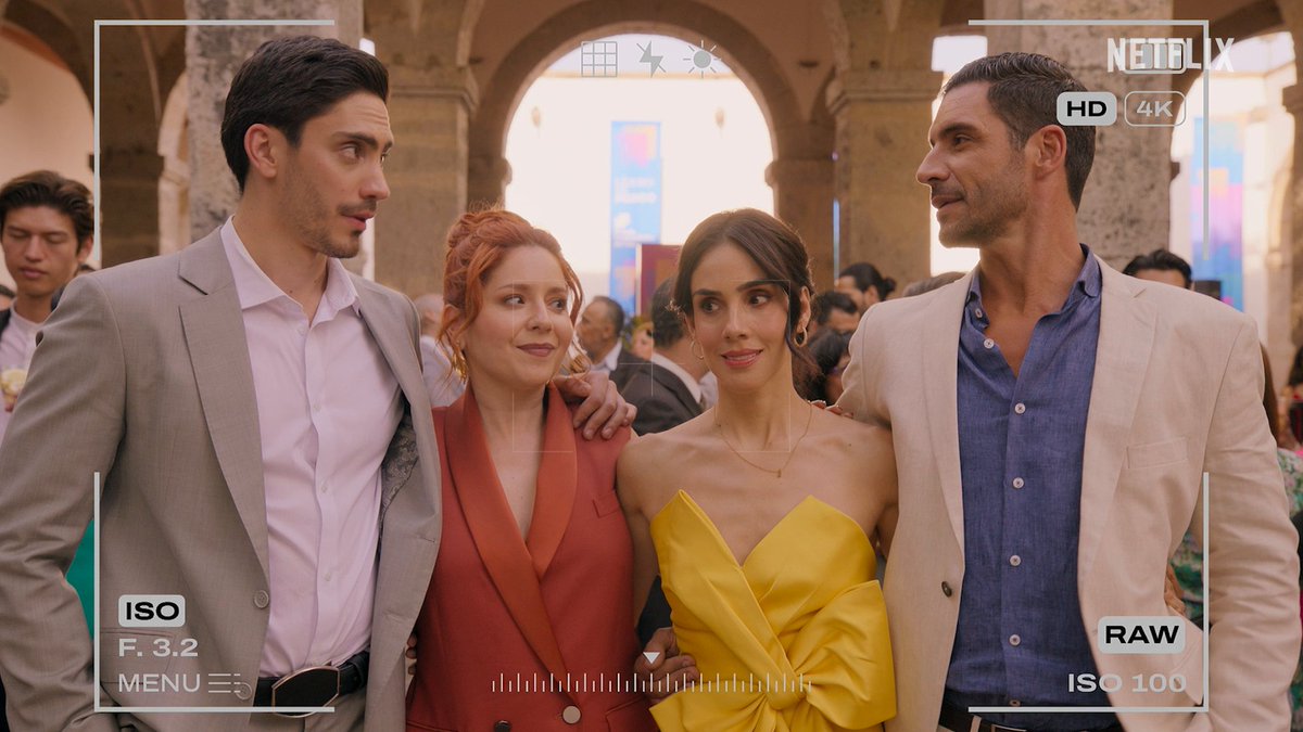Después de una larga separación, Gabriel y Jimena se encuentran de nuevo. ¿Podrán darle otra oportunidad al amor? 🫶 La segunda temporada de 'El niñero' ya está disponible. 🤠