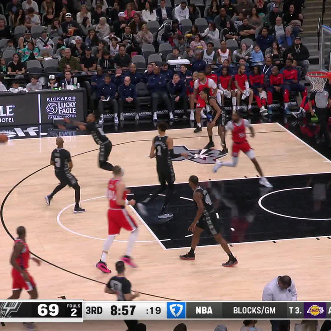 The rook is cookin' 🔥