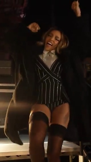 Bringing TINASHE's energy into 2025 🌟 #RockinEve