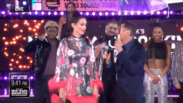 Things to look forward to in 2025: a new album from Sophie Ellis-Bextor 🎶 #RockinEve