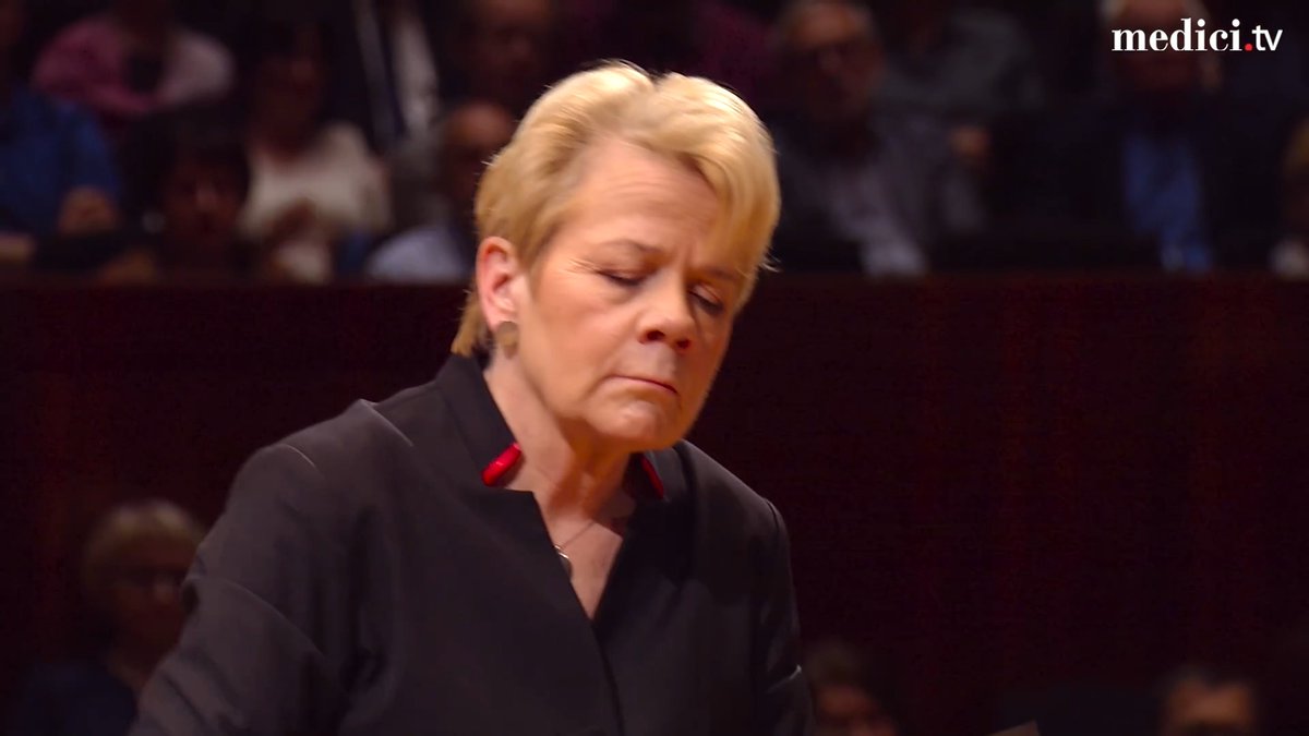 Join extraordinaire Marin Alsop as she conducts the NOSPR_official in an exquisite, imaginative concert.