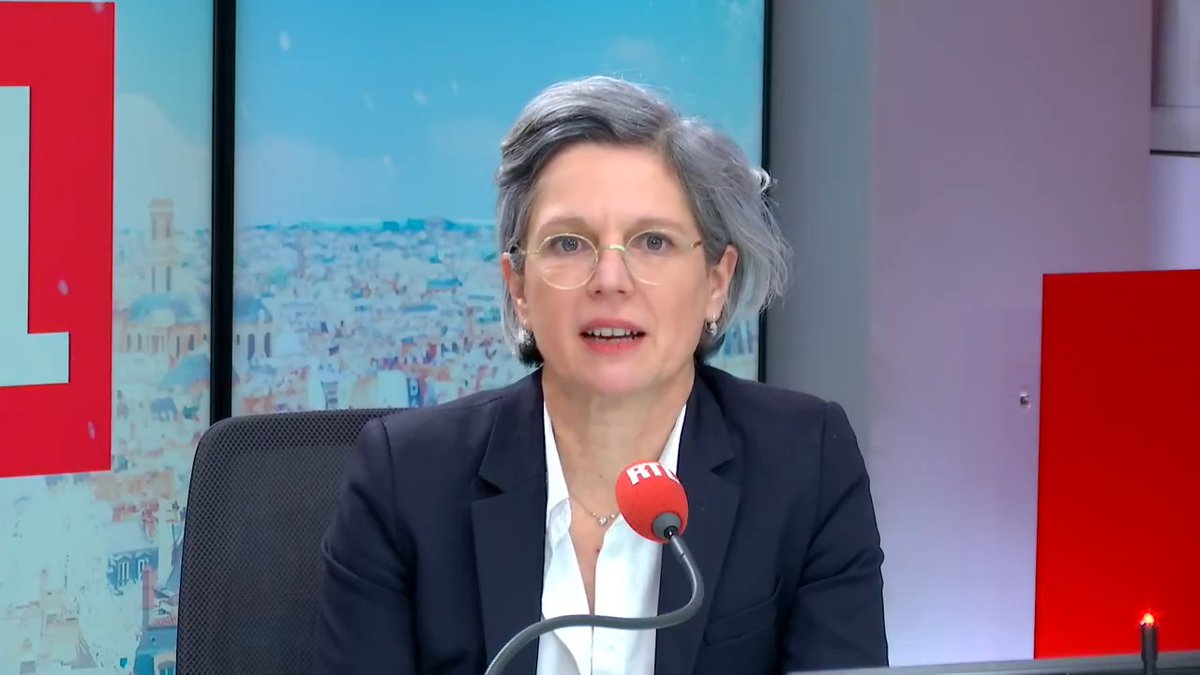 "Le besoin de changer de politique, je n'ai pas entendu cela hier dans les vœux d'Emmanuel Macron et je le regrette toujours" Sandrine Rousseau, députée écologiste de Paris, invitée de #RTLMidi avec William Galibert