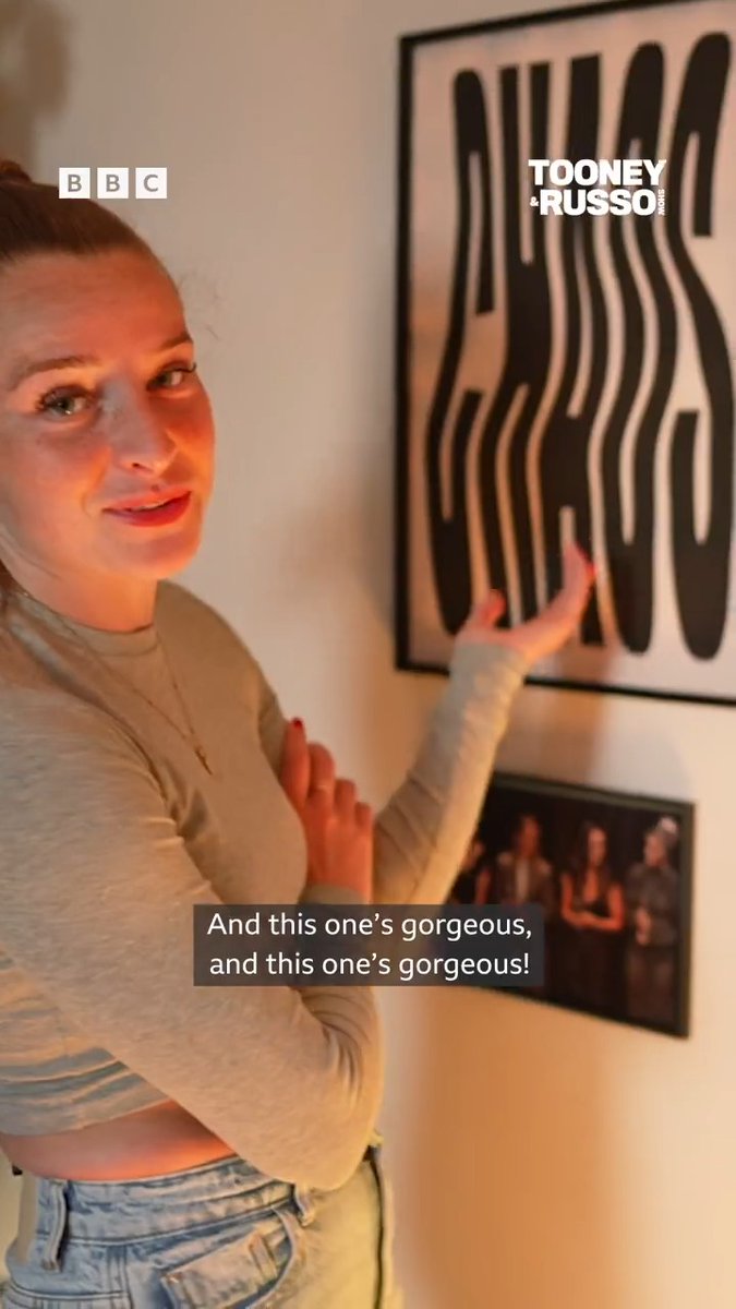 Welcome to Tooney's tours! Ella Toone gives you a behind the scenes look at the Tooney &amp; Russo show podcast studio 👀 #BBCFootball #Lionesses #TooneyRusso