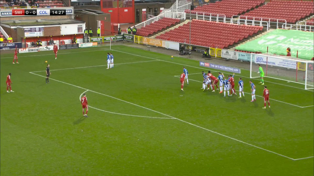 "Brilliantly done!" Ollie Clarke flicks on the free kick to find the back of the net 💪