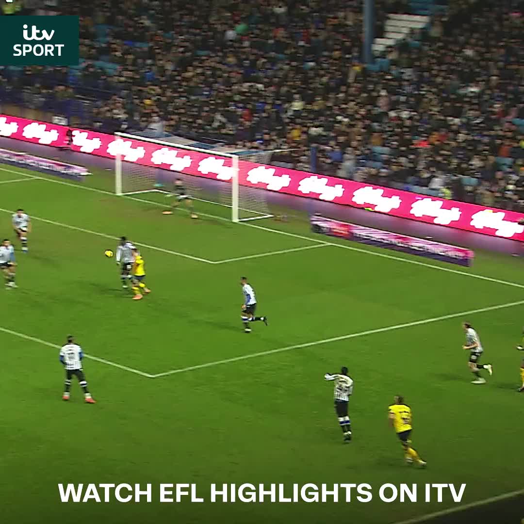 Better than Beckham? 😅 An absolute WONDERGOAL from Josh Windass from within his half 🤯 #ITVFootball | EFL | Sheffield Wednesday