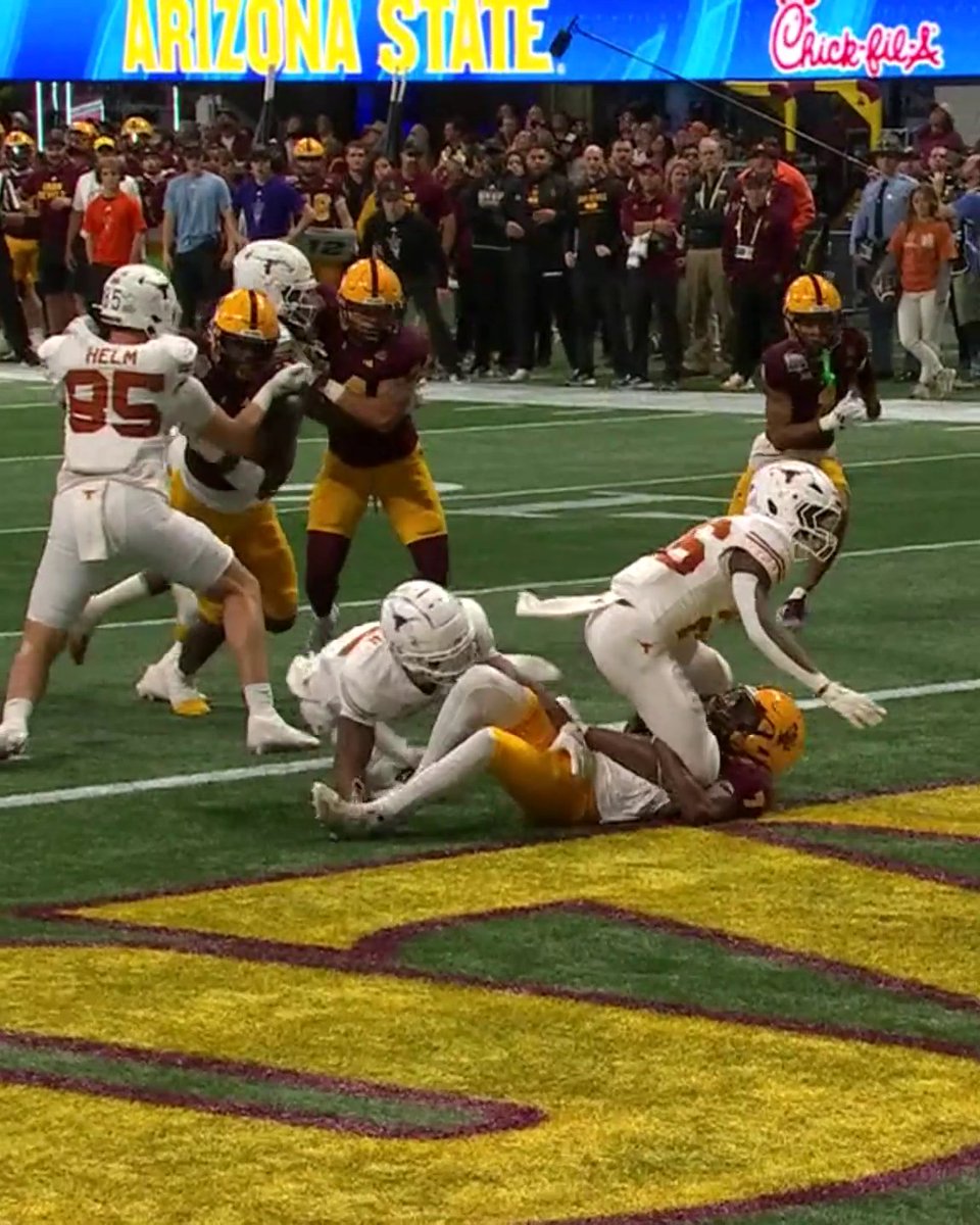 ASU TACKLES EWERS IN THE END ZONE FOR THE SAFETY 😳