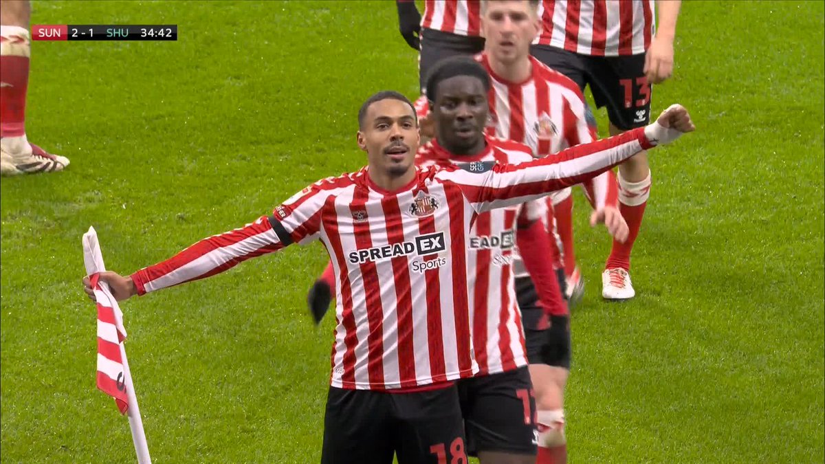 Championship Thierry Henry this bloke 😂😂