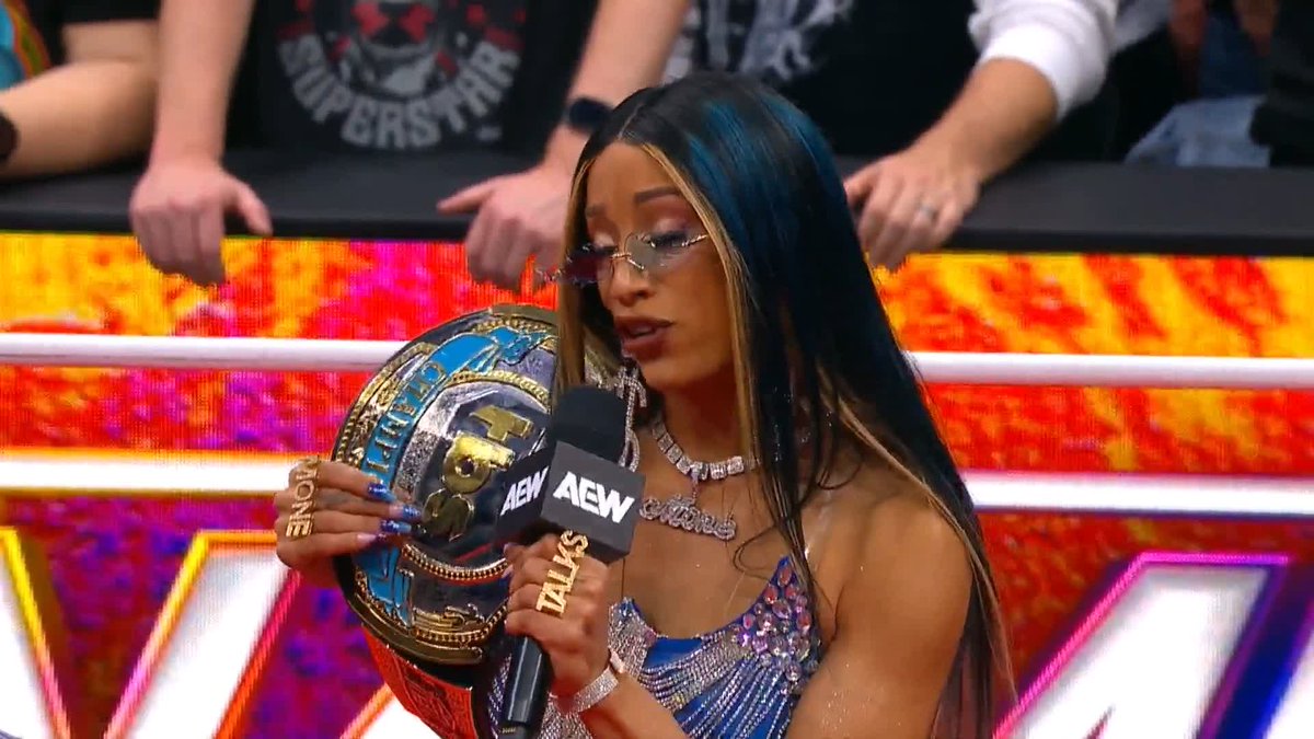 The AEW crowds are so tough on her. Even in her match this weekend they were quiet until she starts popping tf off. I don’t get it.