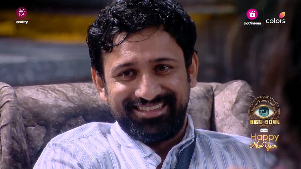 Hamesha strong rehne wale Rajat ke emotions bhi aaye nazar, khil uthe sabhi gharwalon ke chehre jab Rajat ki mummy aayi ghar ke andar!🥹 Dekhiye #BiggBoss18 Colors TV aur #JioCinema par. #BB18 #BiggBoss18onJioCinema #BiggBoss Salman Khan Rajat Dalal