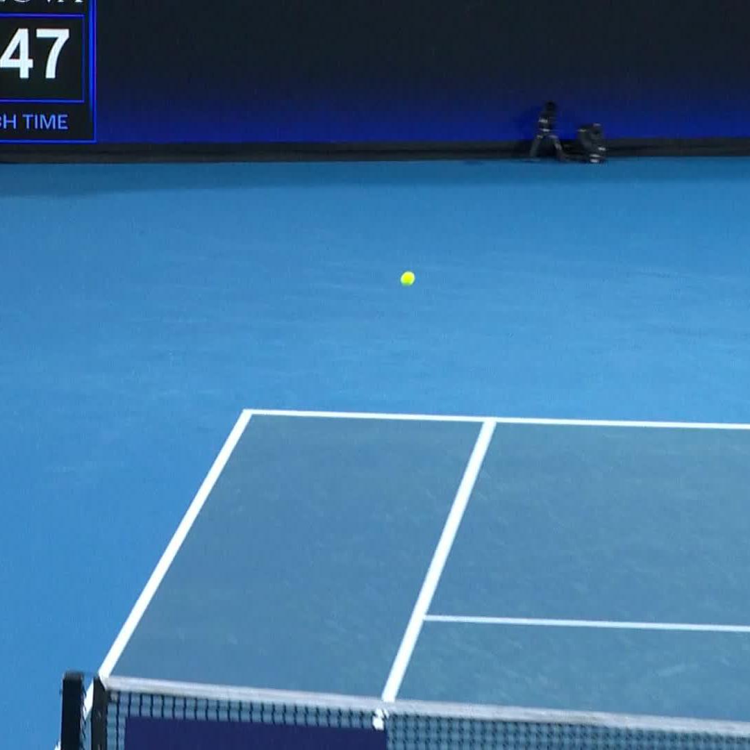 BOULTER ⚡ The Brit takes the first in a nail biting tie breaker against Swiatek! #UnitedCup