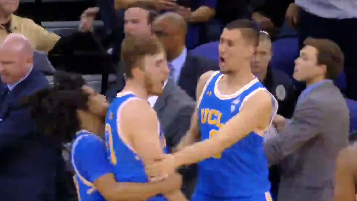 On this date โฆ ๐
๐๐๐ ๐๐๐๐๐ ๐๐๐ ๐
UCLA won a thriller at Washington, 66-64, as Jake Kyman hit 7๏ธโฃ 3-pointers. #GoBruins | #ThrowbackThursday ๐๐ฏ