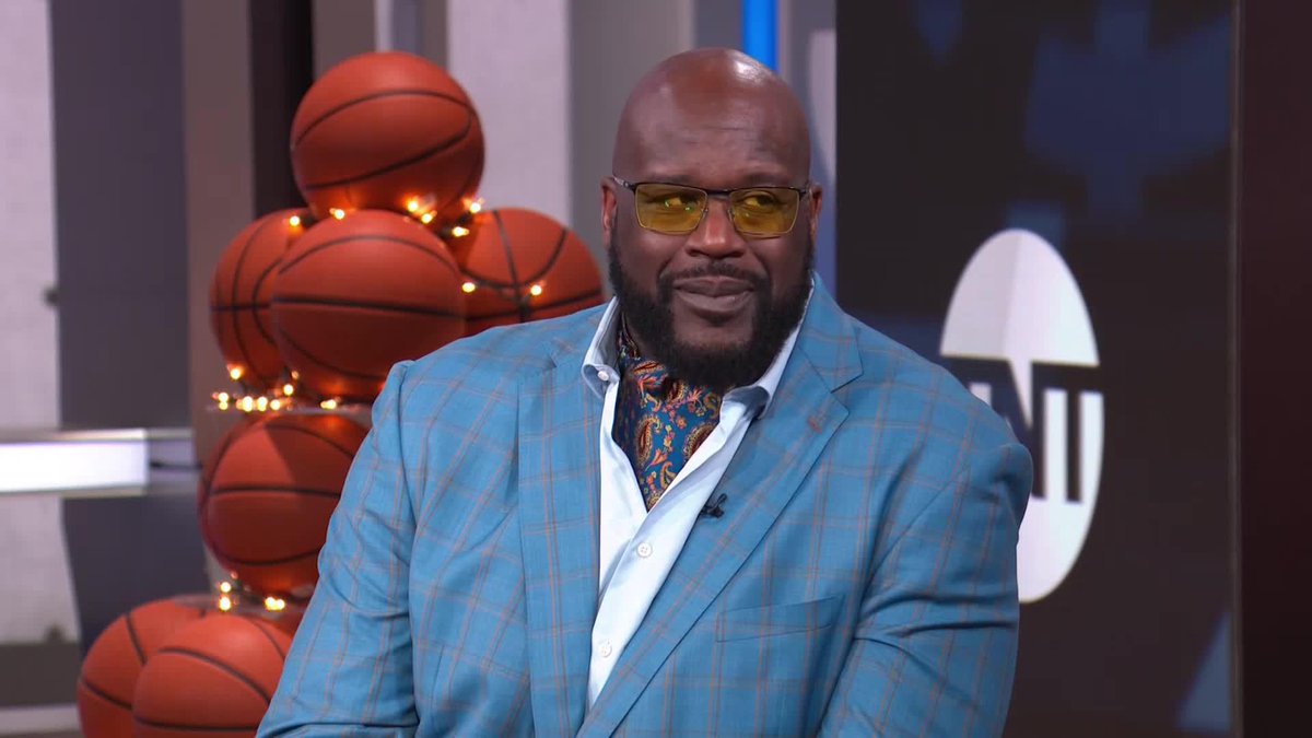 "I have no idea what Joel Embiid is doing" 👀 Shaq breaks down Joel's play in the 1st half 🗣️