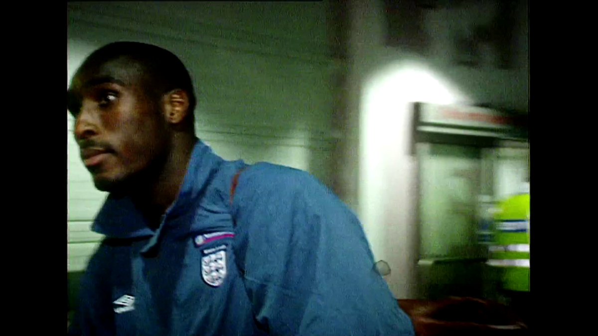 "We were left completely up in the air" 🗣️ Find out the inside story of Sol Campbell's move from Spurs to Arsenal 👇